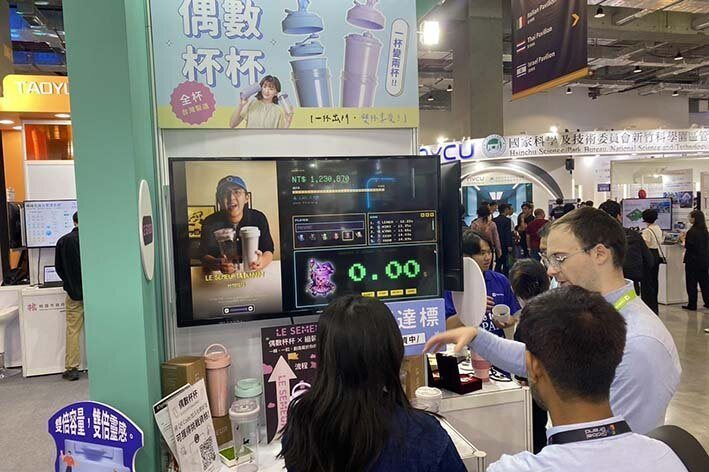 台灣團隊發明雙杯雙蓋專利杯 O.S.U CUP募資5天破百萬
